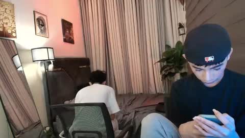 Snapshot of alluring_alpha chatting on 12-15-25, 06:12 kim and josh online show from 12-15-25, 06:12