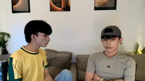 Snapshot of alluring_alpha chatting on 08-04-26, 06:43 kim and josh online show from 08-04-26, 06:43