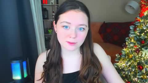 alluringeyess online show from 12-20-25, 06:04