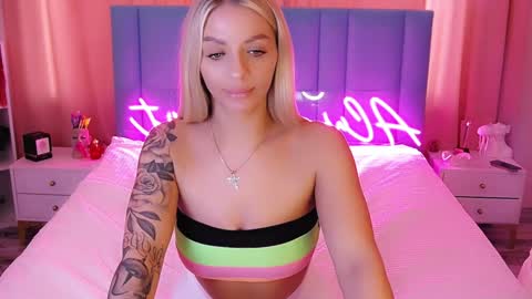 Snapshot of allwayshottt chatting on 01-10-25, 05:47 AlwaysHot online show from 01-10-25, 05:47