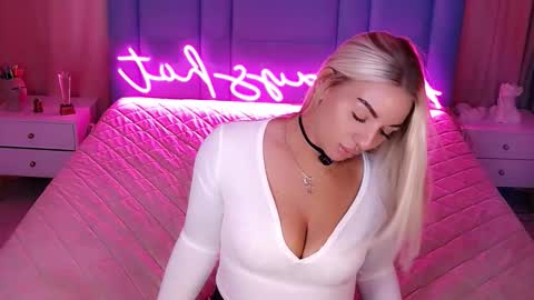 AlwaysHot online show from 02-19-26, 02:07