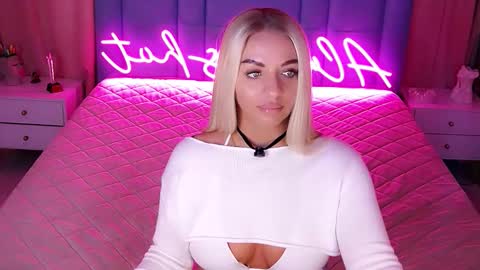 AlwaysHot online show from 03-08-26, 01:58