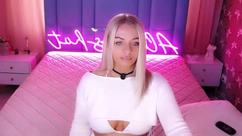 AlwaysHot online show from 04-01-26, 02:56