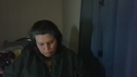 Snapshot of ally12334 chatting on 12-05-25, 12:41 ally12334 online show from 12-05-25, 12:41