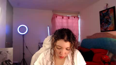 Snapshot of ally_donfort chatting on 02-06-26, 09:18 Ally online show from 02-06-26, 09:18