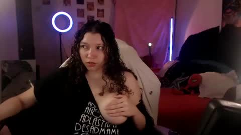 Snapshot of ally_donfort chatting on 07-16-26, 12:49 Ally online show from 07-16-26, 12:49
