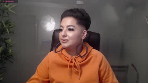 Snapshot of allyiah chatting on 01-26-25, 10:13 online show from 01-26-25, 10:13