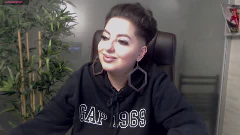 Snapshot of allyiah chatting on 01-27-25, 11:54 online show from 01-27-25, 11:54