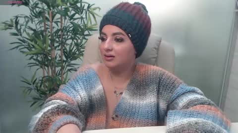Snapshot of allyiah chatting on 02-25-25, 12:03 online show from 02-25-25, 12:03