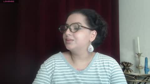 Snapshot of allyiah chatting on 09-11-25, 07:03 online show from 09-11-25, 07:03