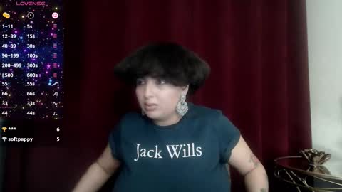 Snapshot of allyiah chatting on 09-18-25, 04:42 online show from 09-18-25, 04:42