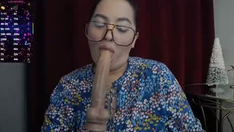         online show from 11-29-25, 07:06