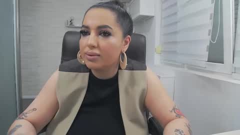         online show from 05-19-26, 06:36