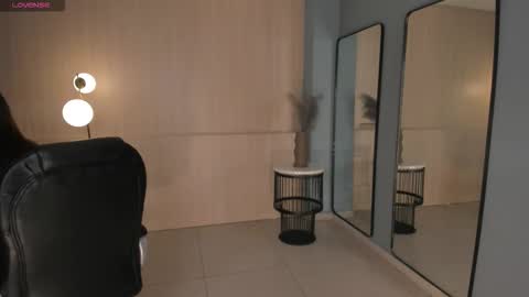 Alisson online show from 12-23-25, 10:24