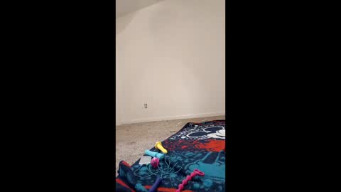 Snapshot of allymoon1369 chatting on 02-12-26, 02:17 allymoon1369 online show from 02-12-26, 02:17