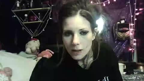 allymoon1369 online show from 04-17-26, 03:09