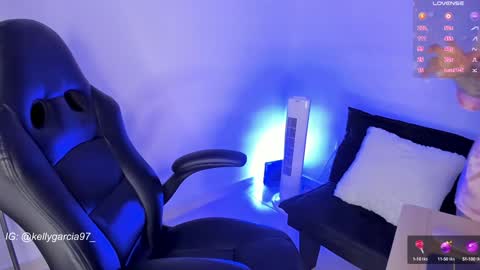 Kelly  online show from 12-09-24, 12:51