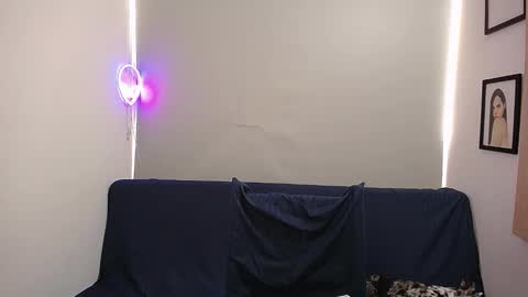 Arhantxa online show from 11-26-25, 07:04