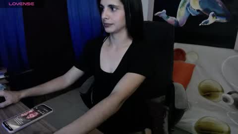 Snapshot of alma_sweet chatting on 05-16-26, 12:29 Arhantxa online show from 05-16-26, 12:29