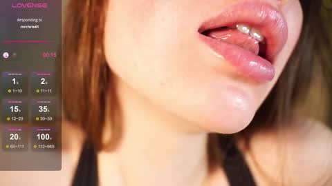 Snapshot of alma_yammy chatting on 01-10-26, 03:14 Alma online show from 01-10-26, 03:14