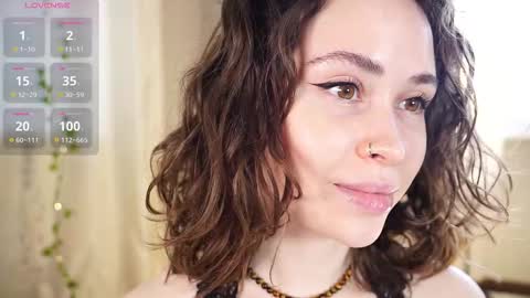 Snapshot of alma_yammy chatting on 03-15-26, 07:14 Alma online show from 03-15-26, 07:14