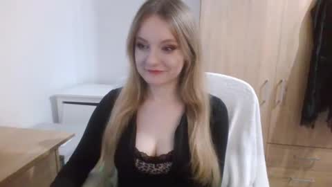 Snapshot of almanature chatting on 02-09-26, 09:19 AlmaNature online show from 02-09-26, 09:19