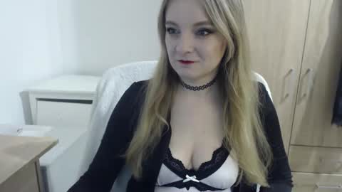 Snapshot of almanature chatting on 02-23-26, 09:12 AlmaNature online show from 02-23-26, 09:12