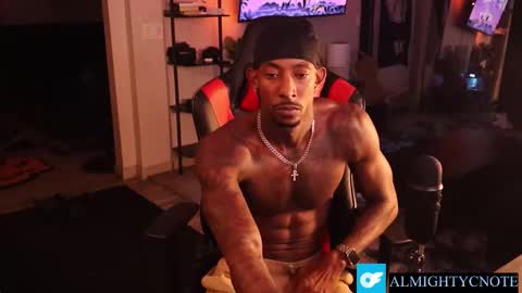 Snapshot of almightycnote chatting on 12-01-25, 05:01 Almightycnote online show from 12-01-25, 05:01