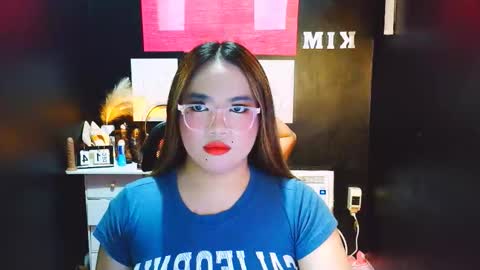 Almira online show from 12-14-25, 03:01