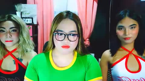 Snapshot of almirablont13 chatting on 02-15-26, 07:51 Almira online show from 02-15-26, 07:51