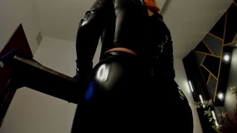 Snapshot of almma_ chatting on 01-24-25, 05:11 ALMMA online show from 01-24-25, 05:11