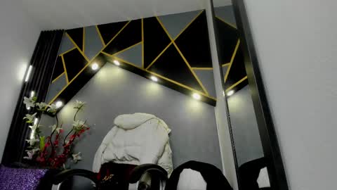 Snapshot of almma_ chatting on 02-11-25, 05:50 ALMMA online show from 02-11-25, 05:50