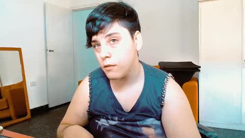 Almond online show from 01-10-25, 09:20