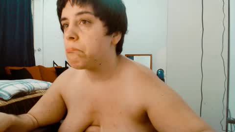 Almond online show from 03-29-26, 02:44