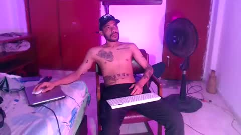 Snapshot of almostattoo chatting on 02-21-25, 02:06 ANDRIU- Instagram andriugigante- andriugigante--- INDEPENDENT MODEL Follow me here online show from 02-21-25, 02:06