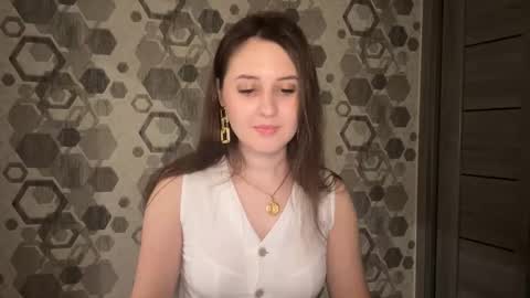 Anna online show from 10-02-25, 08:49