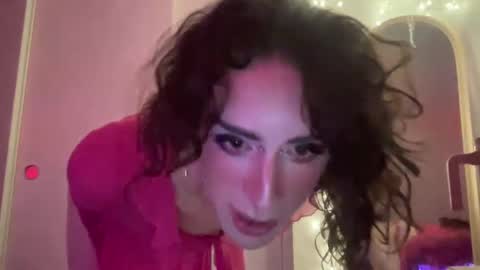 Snapshot of aloexvera chatting on 02-15-25, 06:12 aloexvera online show from 02-15-25, 06:12