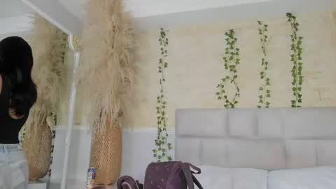 ALONDRA CUTE online show from 06-17-26, 04:37