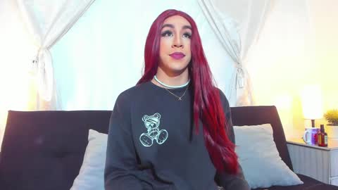 Hazel Bowie online show from 01-24-25, 09:58