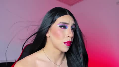 Hazel Bowie online show from 09-18-25, 11:40