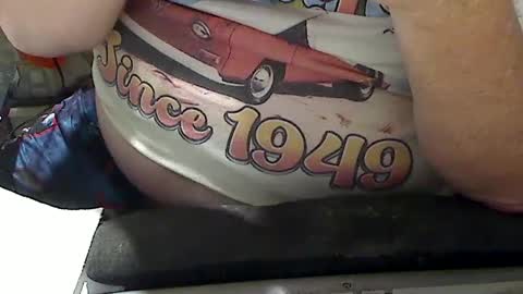 Loooopy online show from 02-22-25, 09:48