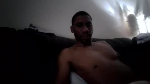 Snapshot of aloysiuz chatting on 05-27-26, 02:30 Aloysius online show from 05-27-26, 02:30