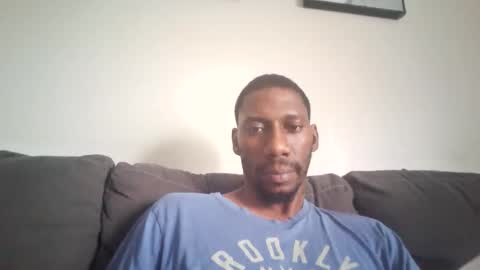 Snapshot of aloysiuz chatting on 06-03-26, 02:33 Aloysius online show from 06-03-26, 02:33