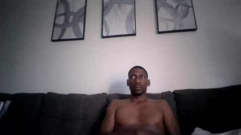 Snapshot of aloysiuz chatting on 06-30-26, 11:00 Aloysius online show from 06-30-26, 11:00
