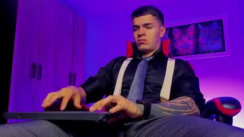 Snapshot of alpha_dominus_ chatting on 09-11-25, 04:01 alpha_dominus_ online show from 09-11-25, 04:01