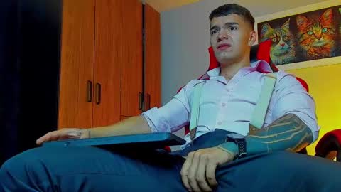 Snapshot of alpha_dominus_ chatting on 09-20-25, 04:13 alpha_dominus_ online show from 09-20-25, 04:13