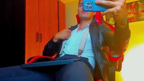 Snapshot of alpha_dominus_ chatting on 10-03-25, 04:53 alpha_dominus_ online show from 10-03-25, 04:53