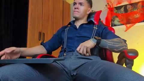 Snapshot of alpha_dominus_ chatting on 10-27-25, 04:16 alpha_dominus_ online show from 10-27-25, 04:16