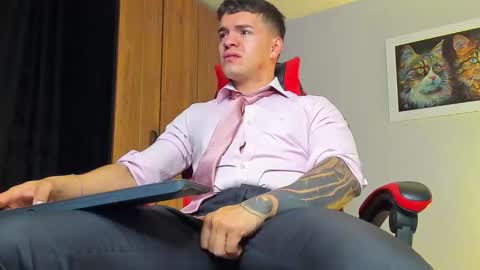 Snapshot of alpha_dominus_ chatting on 11-10-25, 04:33 alpha_dominus_ online show from 11-10-25, 04:33