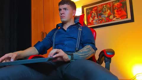 Snapshot of alpha_dominus_ chatting on 11-16-25, 03:56 alpha_dominus_ online show from 11-16-25, 03:56